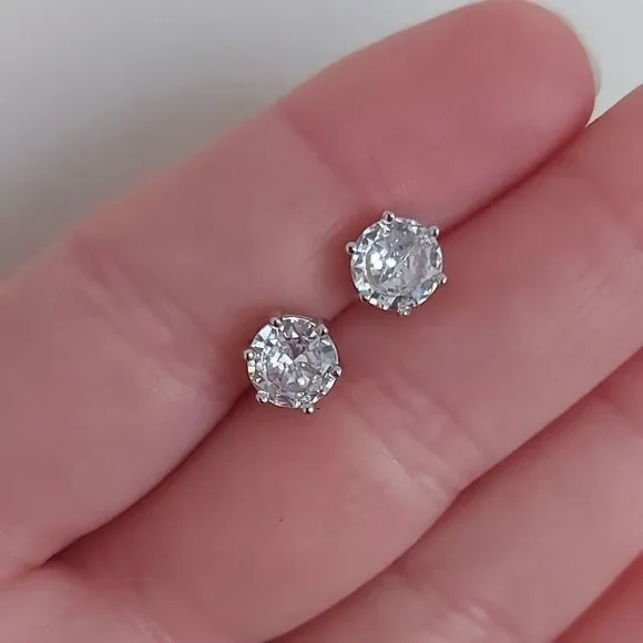 Platinum Plated 925 Silver Sterling Cubic Zircon Stud Earrings 7mm - Picture 4 of 8